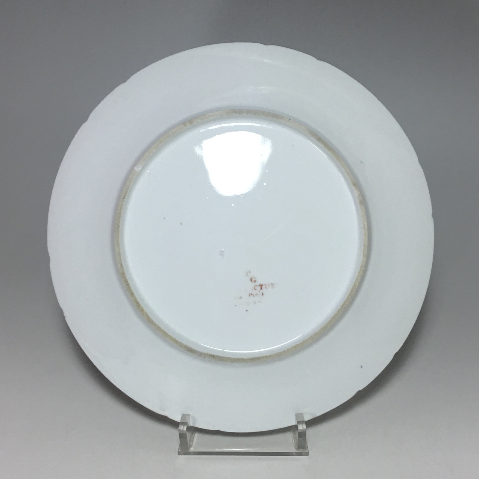 Paris - Porcelain plate (rue du petit carousel) Manufacture of the comte d'artois - Eighteenth century (1)