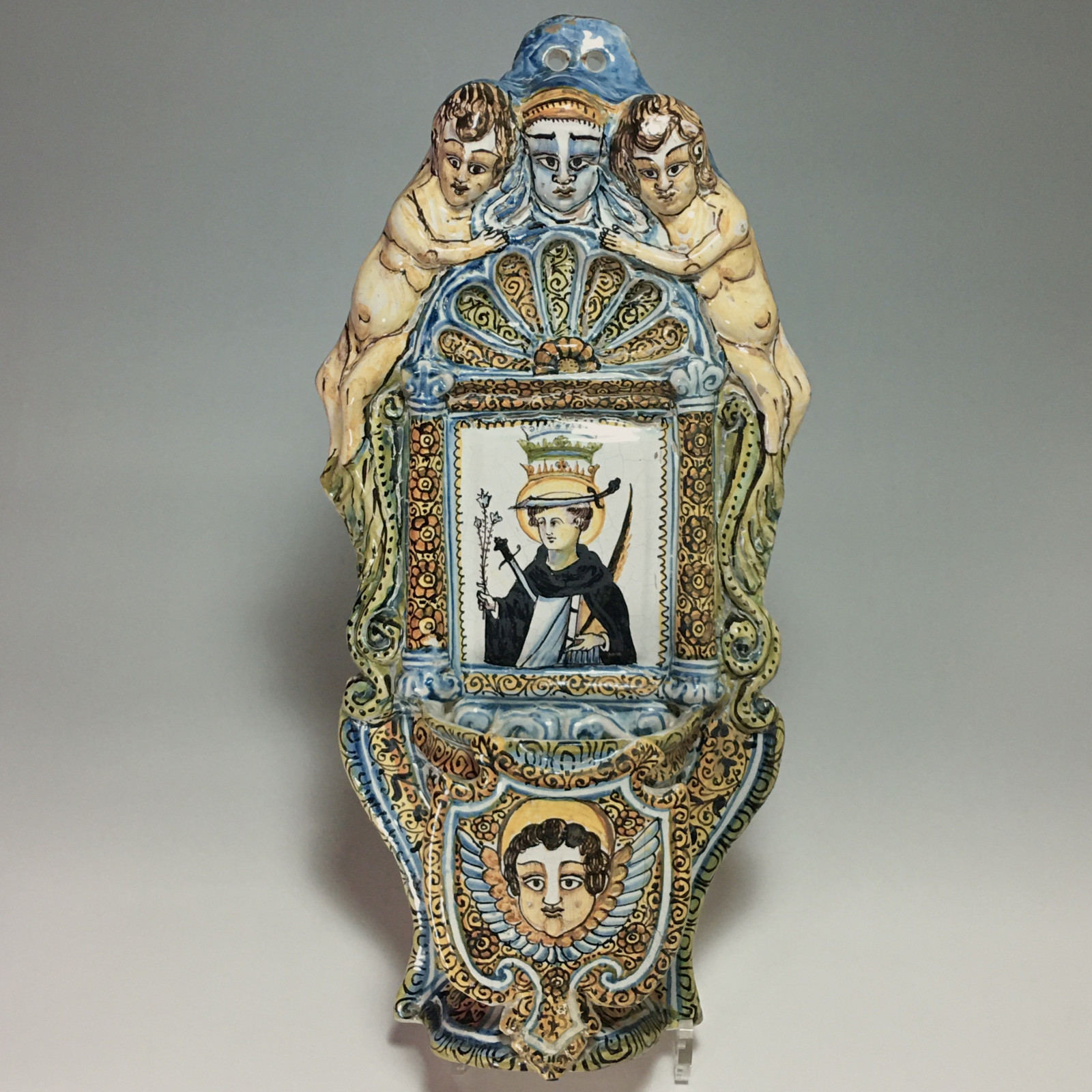 Deruta (Italy) - Large stoup - Early seventeenth century.