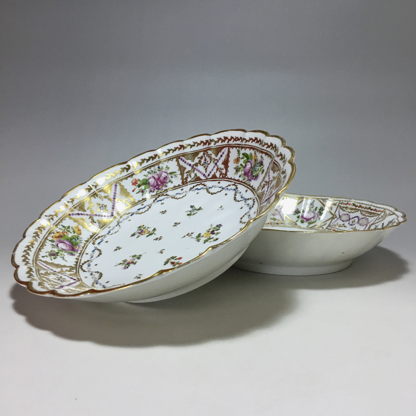 Bordeaux - Pair of Porcelain Jattes - Manufacture of Bordes Lands - Eighteenth Century