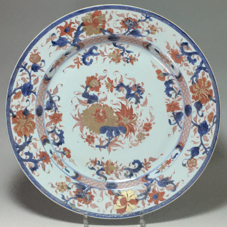 CHINE – Important plat dit “Imari“ - Époque Kangxi (1662-1722)