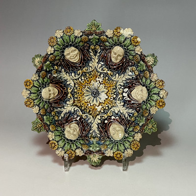 Suite de Palissy - Pré-d 'auge - Coupe en terre vernissée - XVIIe siècle