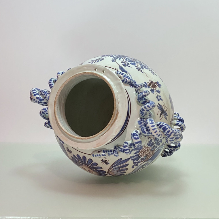 Montpellier – Fabrique Olliver - Grand vase de montre - Vers 1700