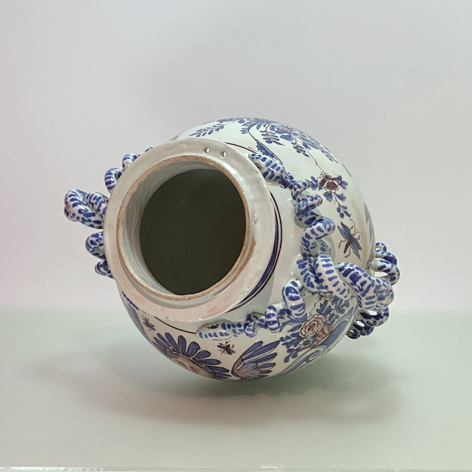 Montpellier – Fabrique Olliver - Grand vase de montre - Vers 1700