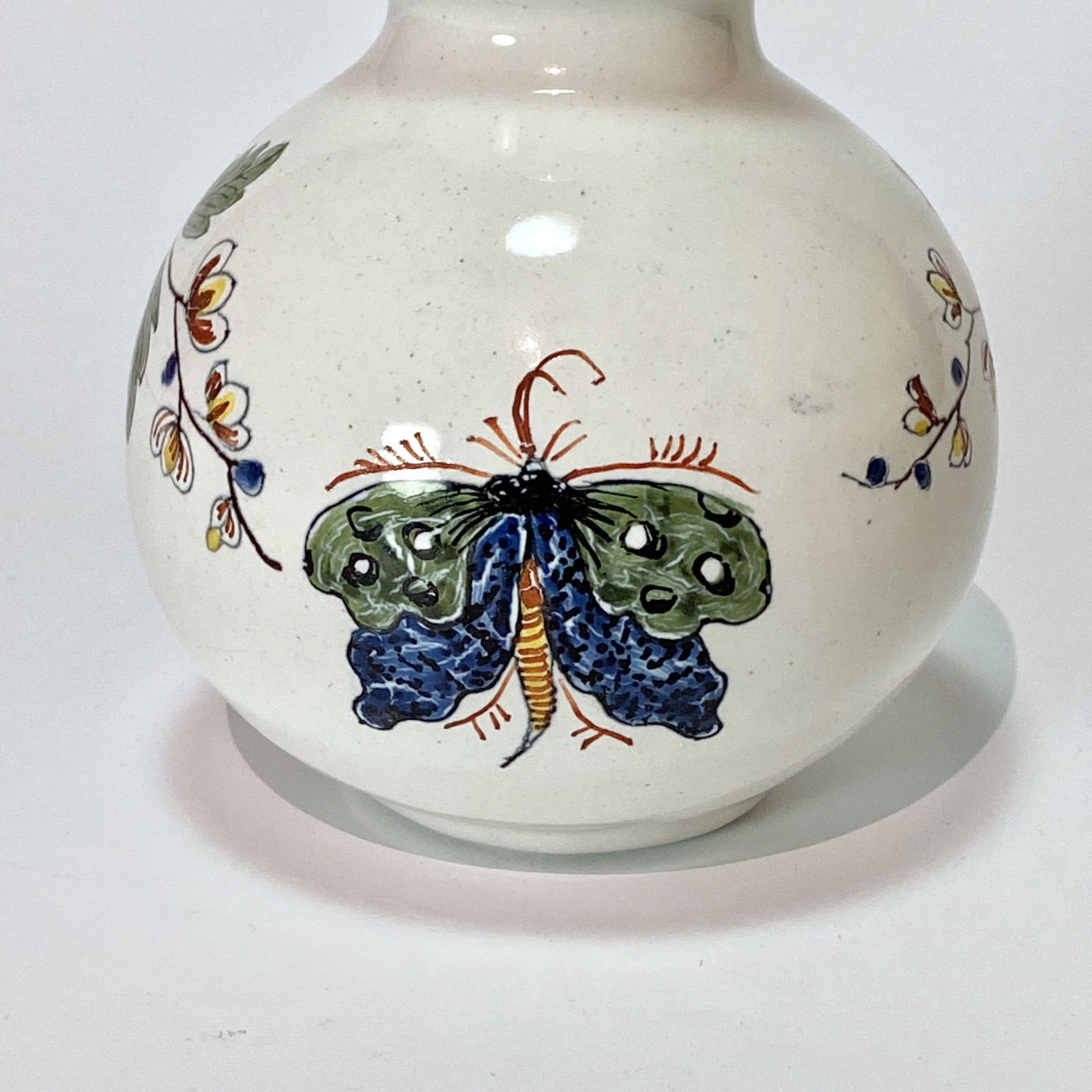 Lille - Earthenware bottle vase - Eighteenth century