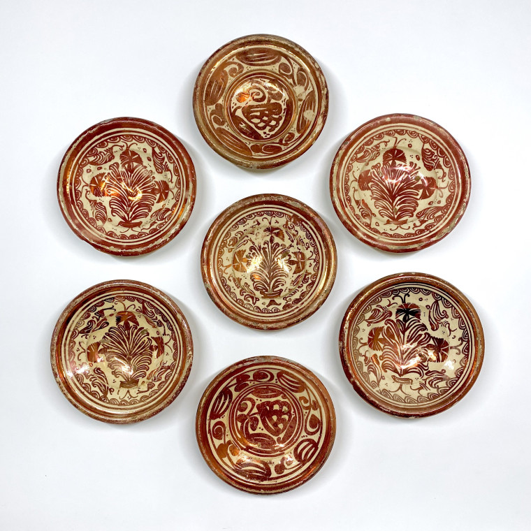 Hispano Moorish - 7 small cuts ceramic luster - eighteenth century