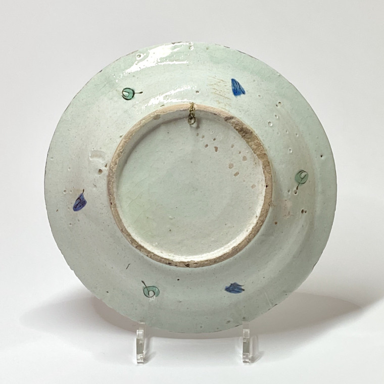 Iznik - Plat à décor dit «tabak» - XVIIe siècle