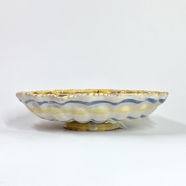 Crespina in majolica from Deruta - seventeenth century