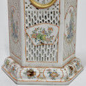 China - Small porcelain clock - Qianlong period (1736 - 1795)