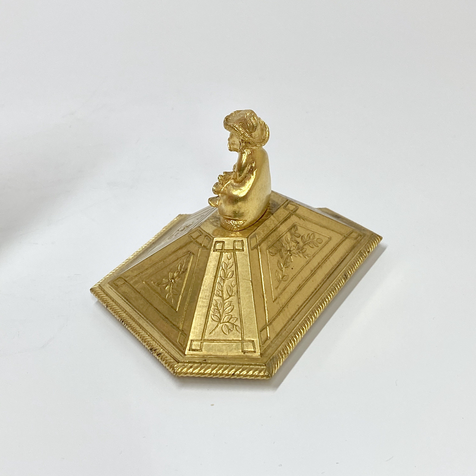 China - Small porcelain clock - Qianlong period (1736 - 1795)