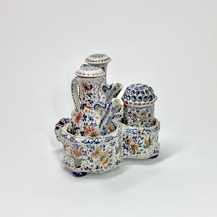 Delft - Rare polychrome cruet holder with three compartments - Eighteenth century