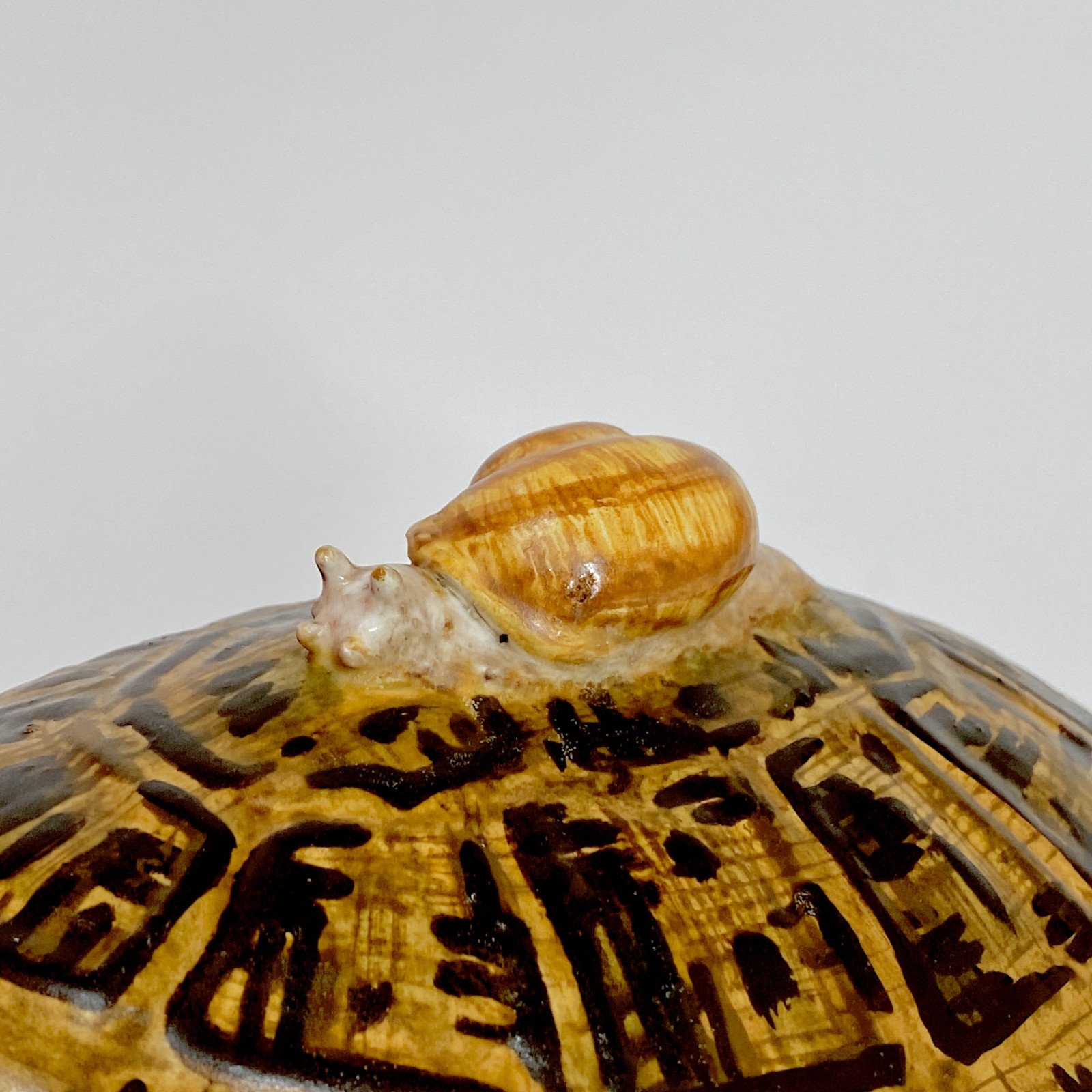 Strasbourg - Tortue en trompe l’oeil - Manufacture Paul Hannong, vers 1750-1754