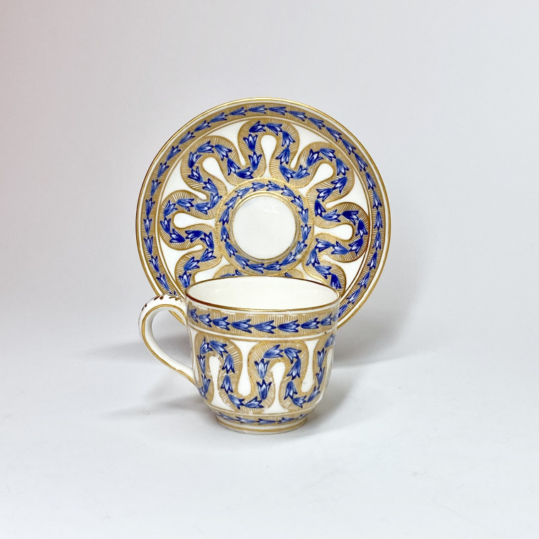 SÈVRES - Cup and saucer called "Goblet Bouillard" - eighteenth century