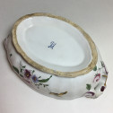 Strasbourg - Manufacture de Paul Hannong - Terrine decorated with fine flowers - Eighteenth century