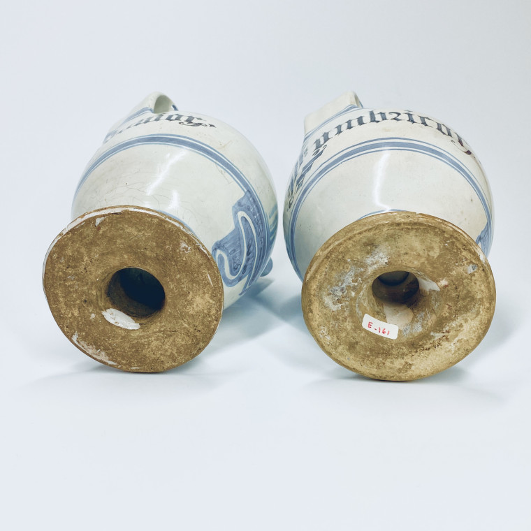 Lyon - Deux chevrettes d’Apothicairerie - XVIIe siècle