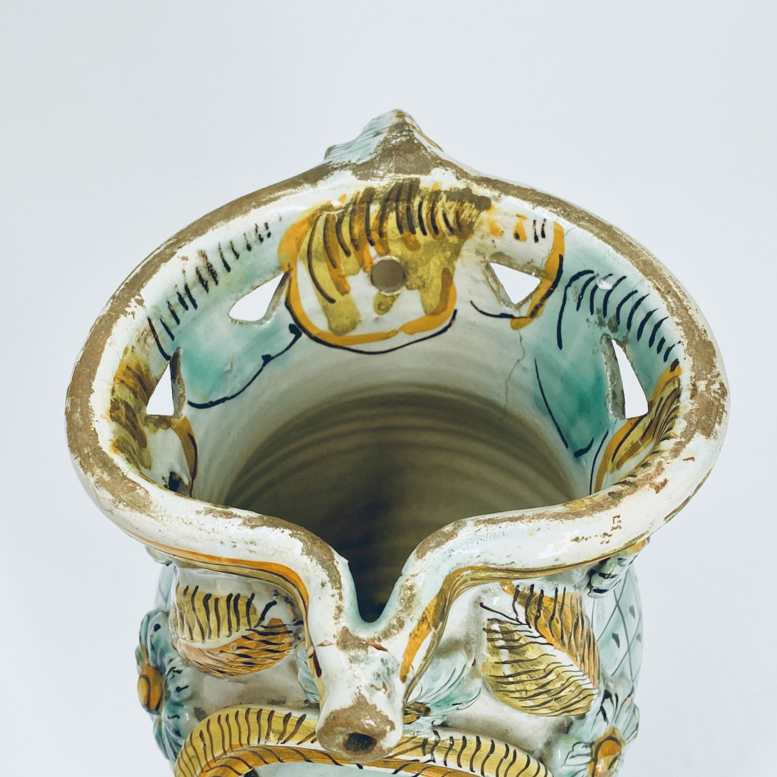 Ariano Irpino (Italy) - Deceptive pot - Eighteenth century