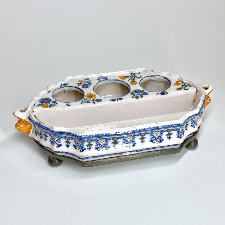 Moustiers - Earthenware writing case - Mid Eighteenth century