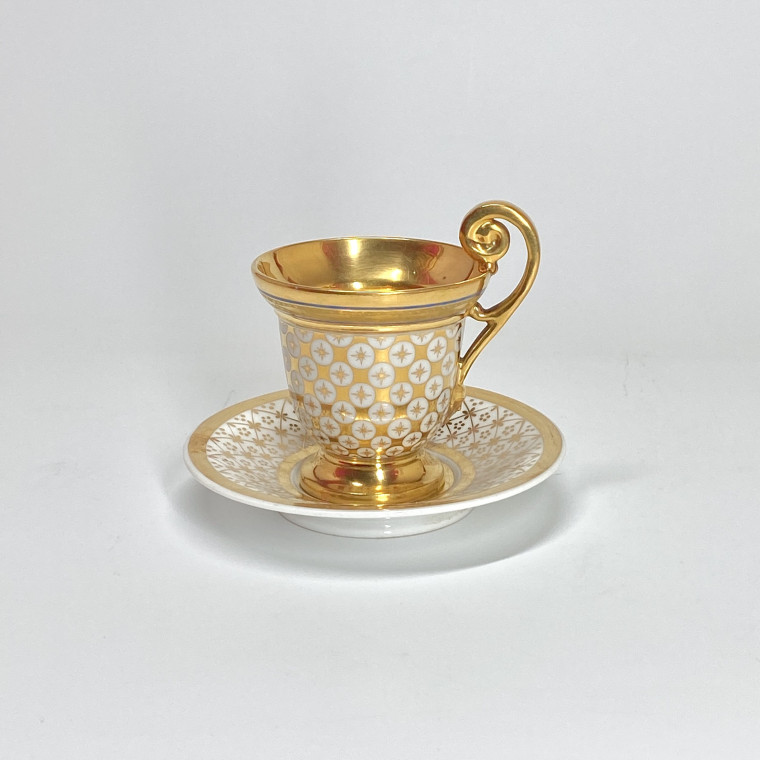 Paris - Tasse sur piédouche - Début du XIXe siècle