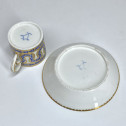 Sèvres - Tasse mignonnette de forme litron - XVIIIe siècle - vers 1770