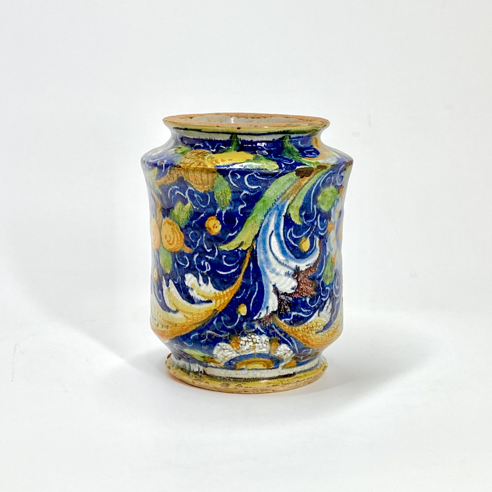 Slightly waisted albarello in Venetian majolica - Workshop of Maestro Domenico - Sixteenth century