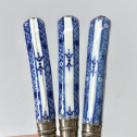 Trois fourchettes à manche en porcelaine de Saint-Cloud - Vers 1710-1730