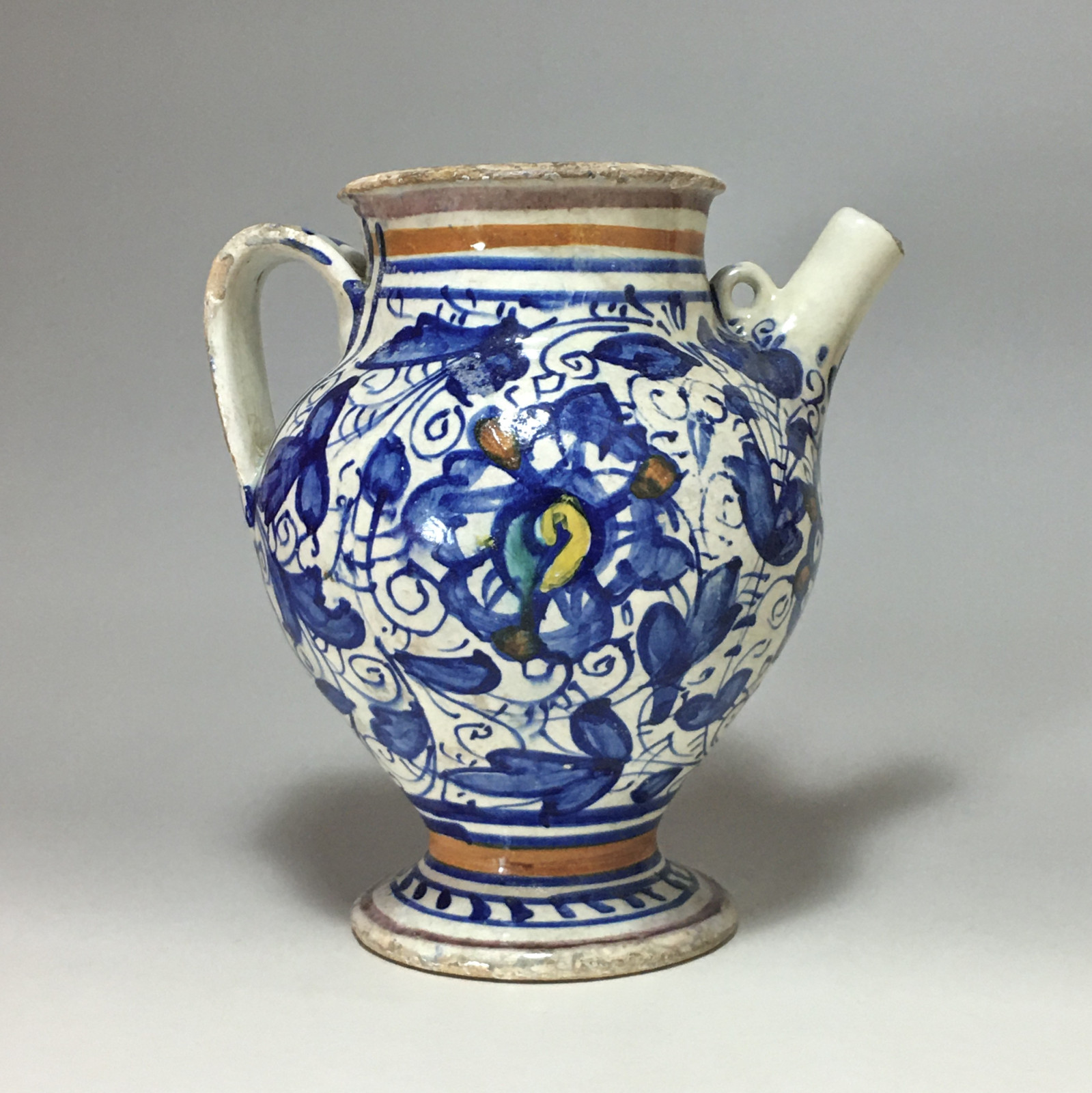 Majolica Chevrette from Lyon - Second half of the 16th century