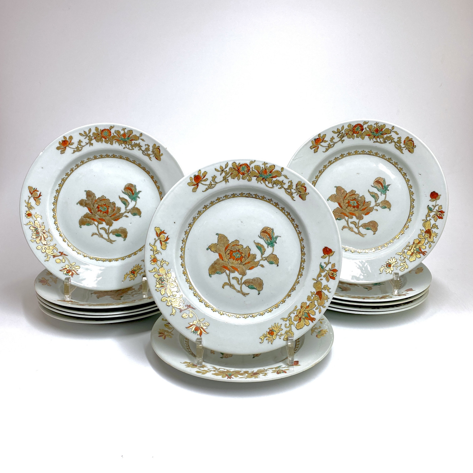 China - Suite of twelve plates - Qianlong Period