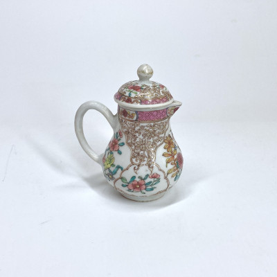 China - Pink Family Porcelain Creamer - Yongzheng Period (1723-1735)