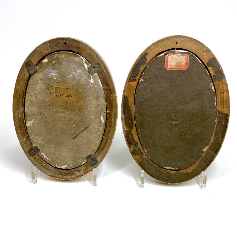 Castelli - Paire de plaques ovales figurant les allégories du mariage et de la servitude - XVIIIe siècle