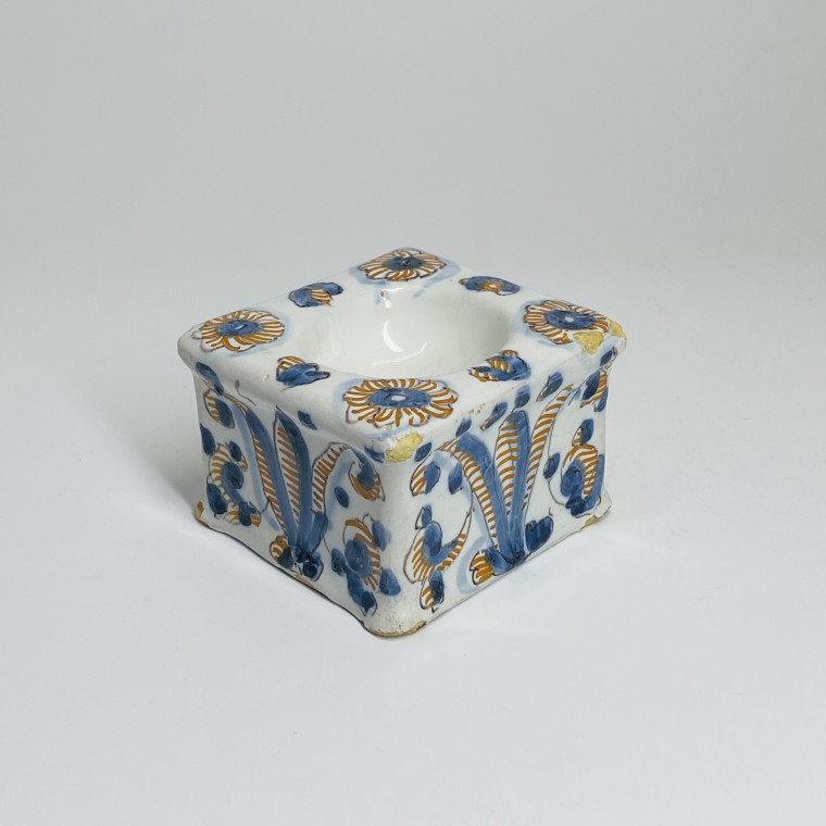 Salière de table en faïence de Talavera - XVIIe siècle
