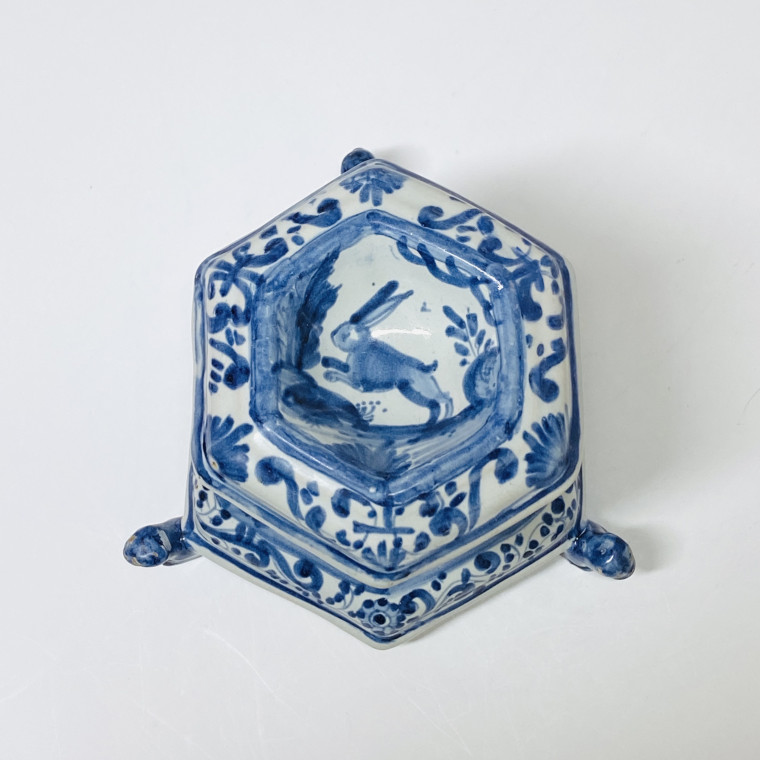 Nevers - Grande salière de table - XVIIe siècle