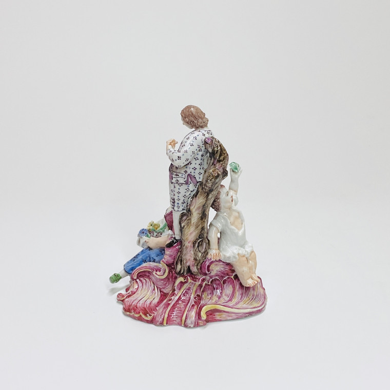 Doccia - Groupe figurant un couple et un enfant - XVIIIe siècle