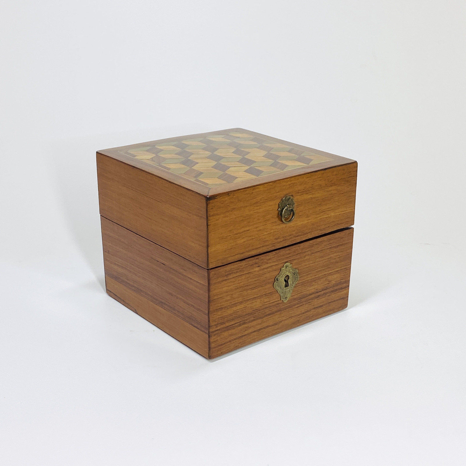 Coffret à parfum de voyage d'époque Louis XVI