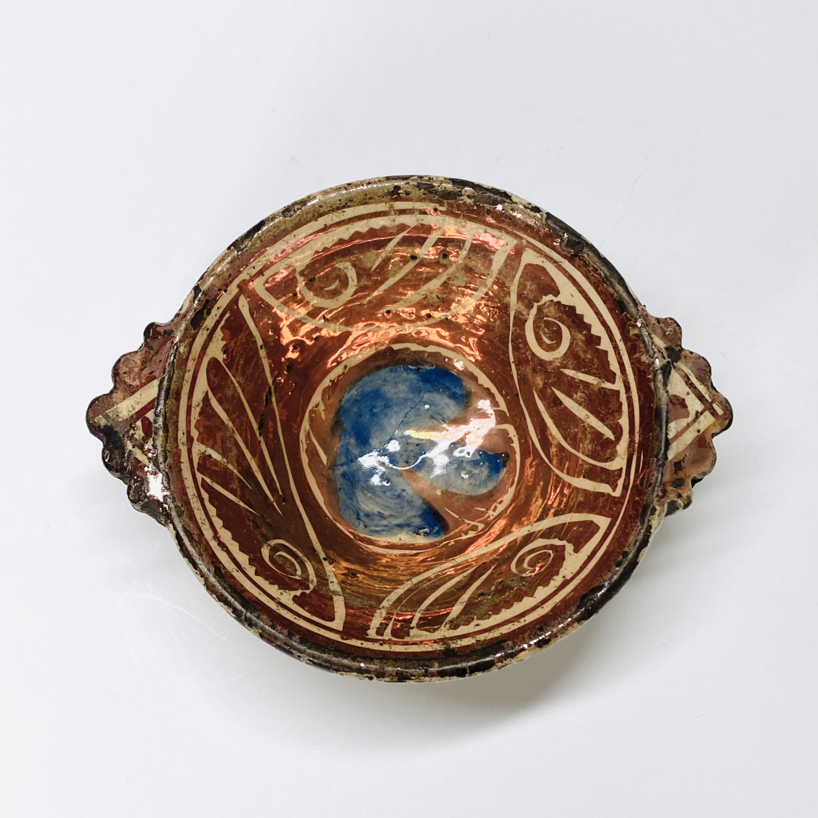 Manisès (Valence) - Hispano-Mauresque - winged bowl - Seventeenth century (2)