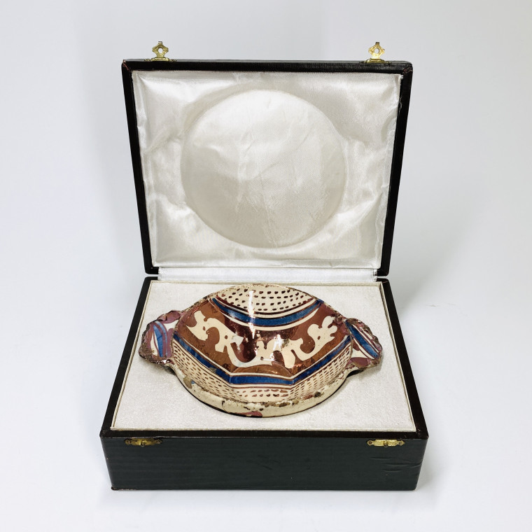 Manisès (Valence) - Hispano-Mauresque - Bowl with ears - Seventeenth century