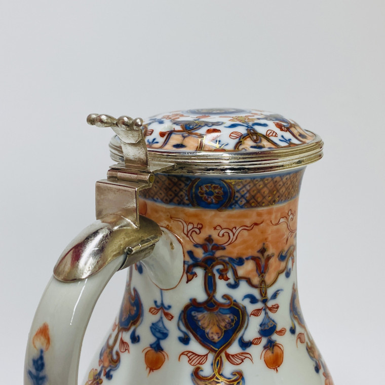 China - Rare jug with silver mount from the Regency period - Beginning of the eighteenth century