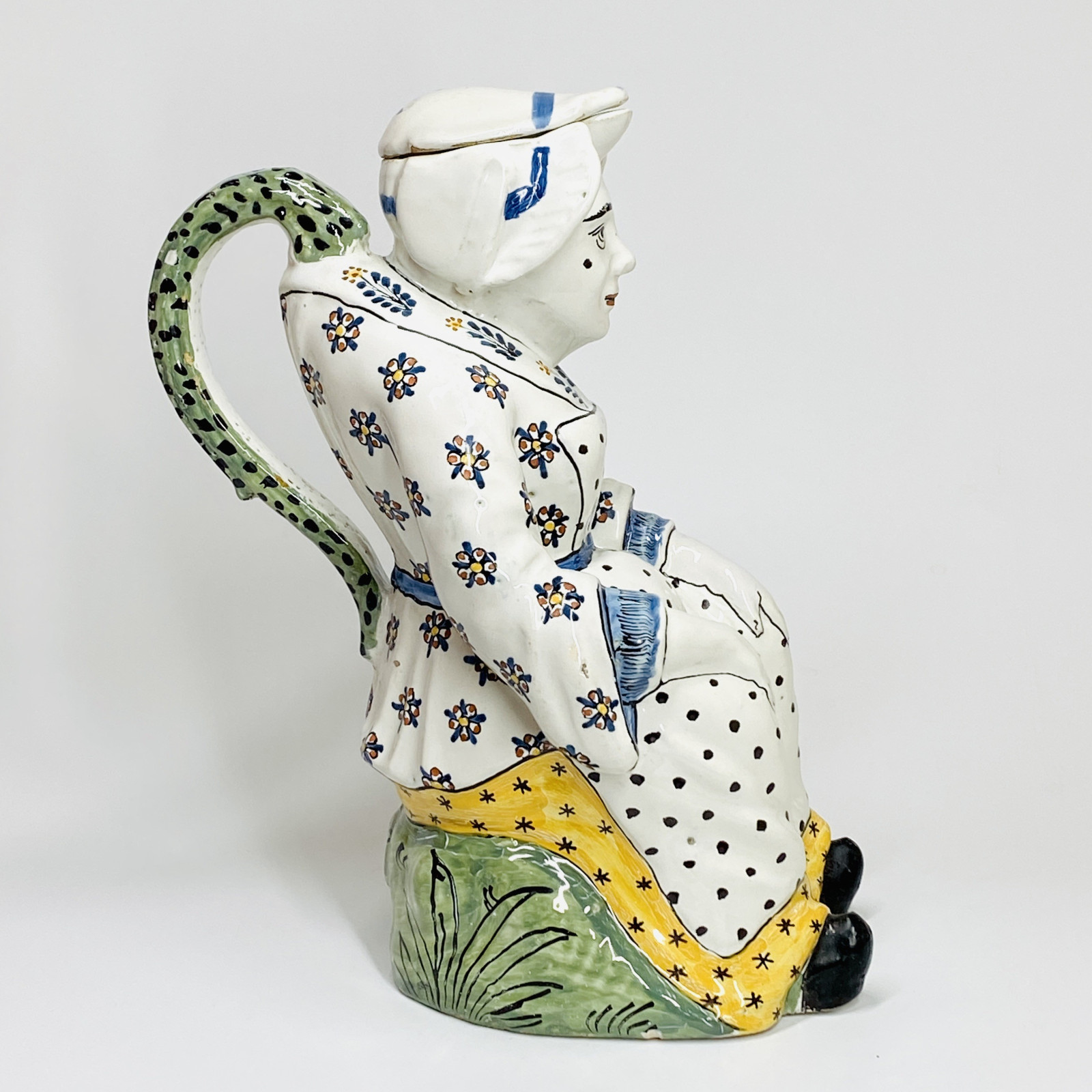 "Jacqueline" pitcher in Lille earthenware - Eighteenth century
