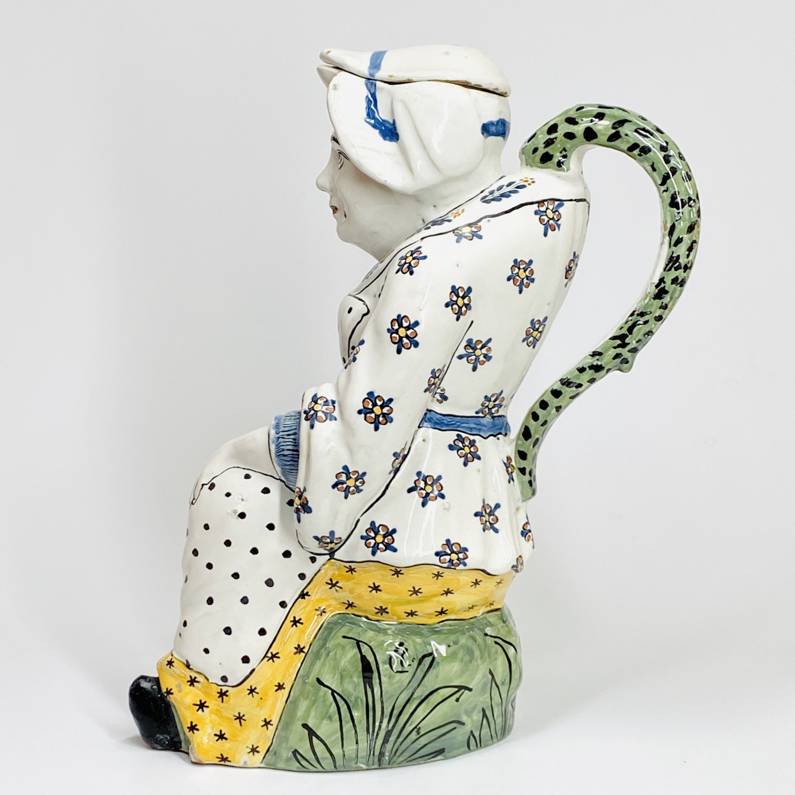 "Jacqueline" pitcher in Lille earthenware - Eighteenth century