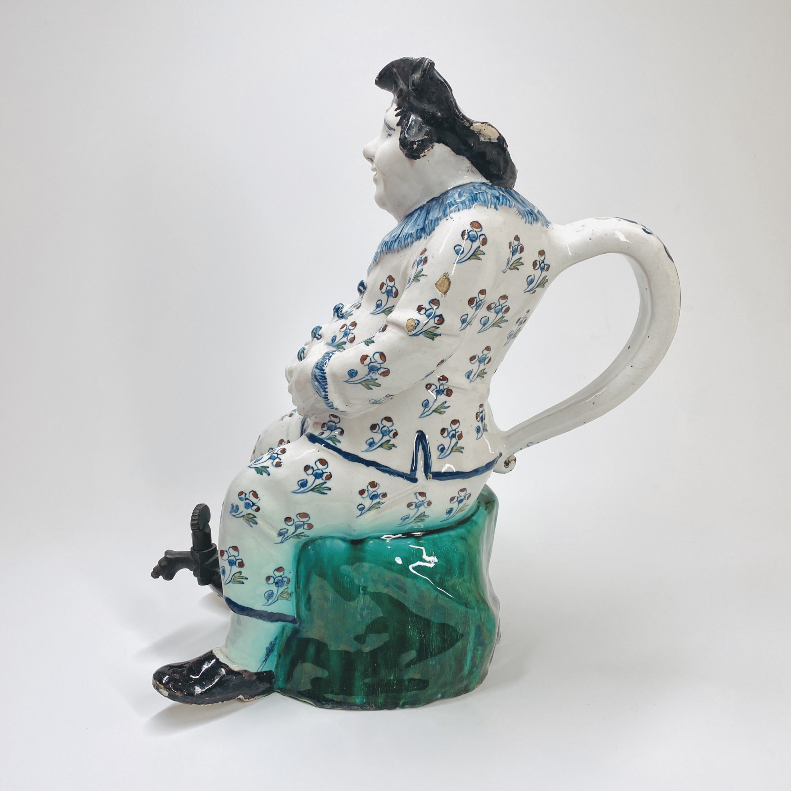 Brussels - Fountain depicting a seated figure - Eighteenth century