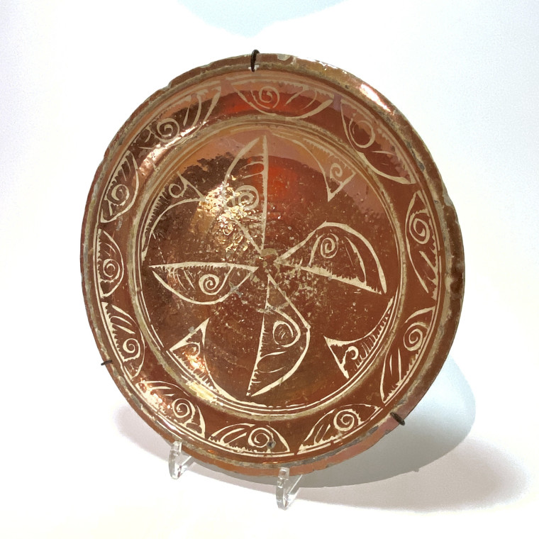 Manises - Hispano-Moorish dish - Seventeenth century