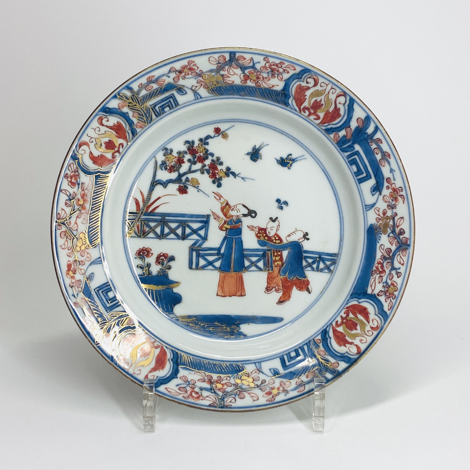 Chine - Assiette à décor de personnages - Epoque Qianlong