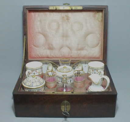 Paris - COFFRET DE VOYAGE - VENDU