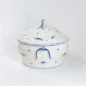 Arras - Terrine in soft porcelain, decoration with the twig - eighteenth century