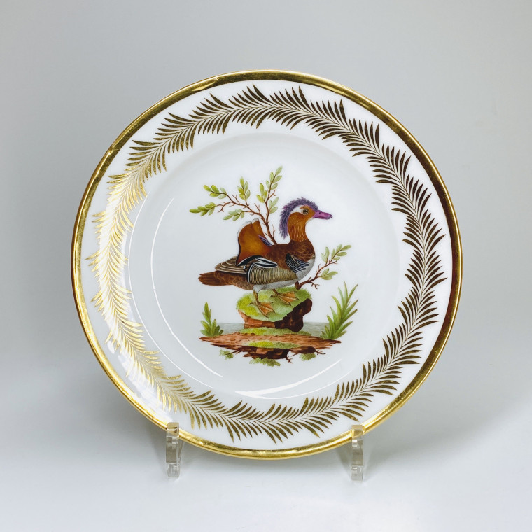 Paris (Nast) - Six assiettes en porcelaine à décor d'oiseaux - Début du XIXe siècle