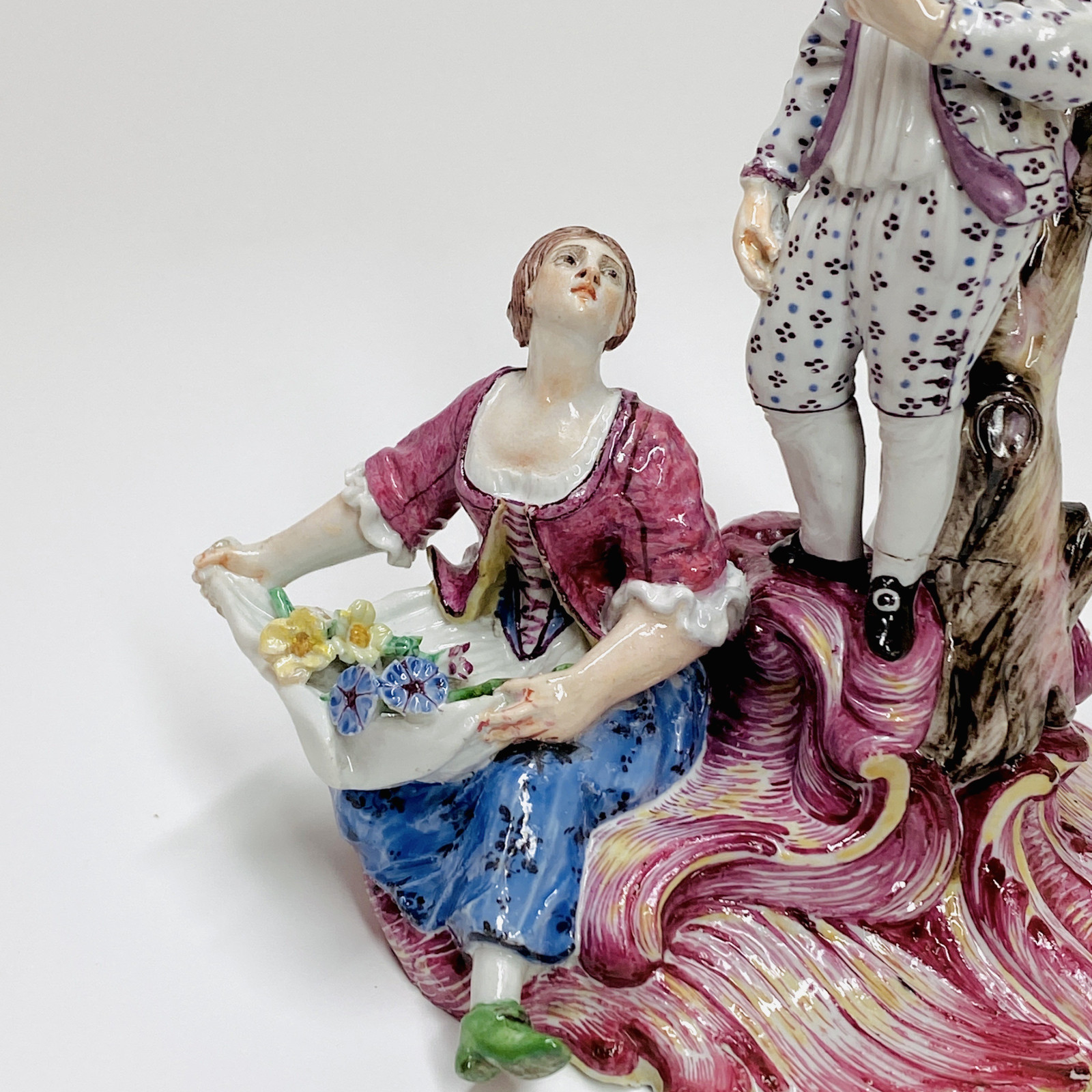 Doccia - Groupe figurant un couple et un enfant - XVIIIe siècle