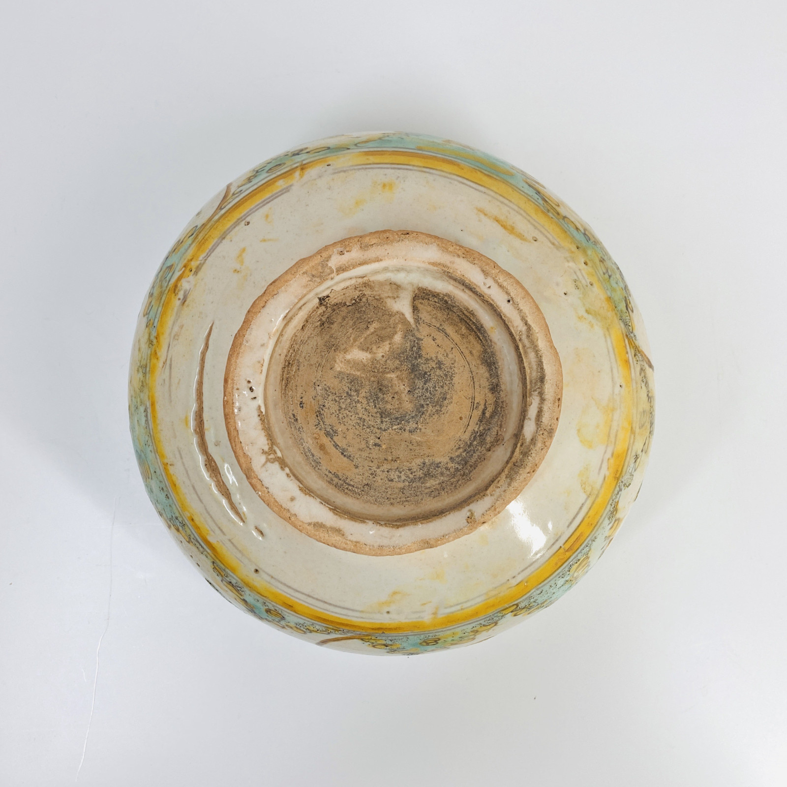 Talavera - Two cups decorated with a wader and a hare - Second half of the Seventeenth century