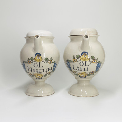 Paire de chevrettes en faïence du Sud-ouest - XVIIIe siècle - VENDU