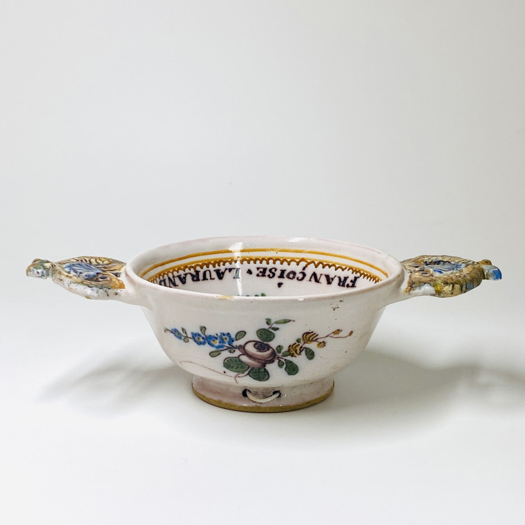 Roanne - Deux écuelles à décor patronymique - Datée 1792