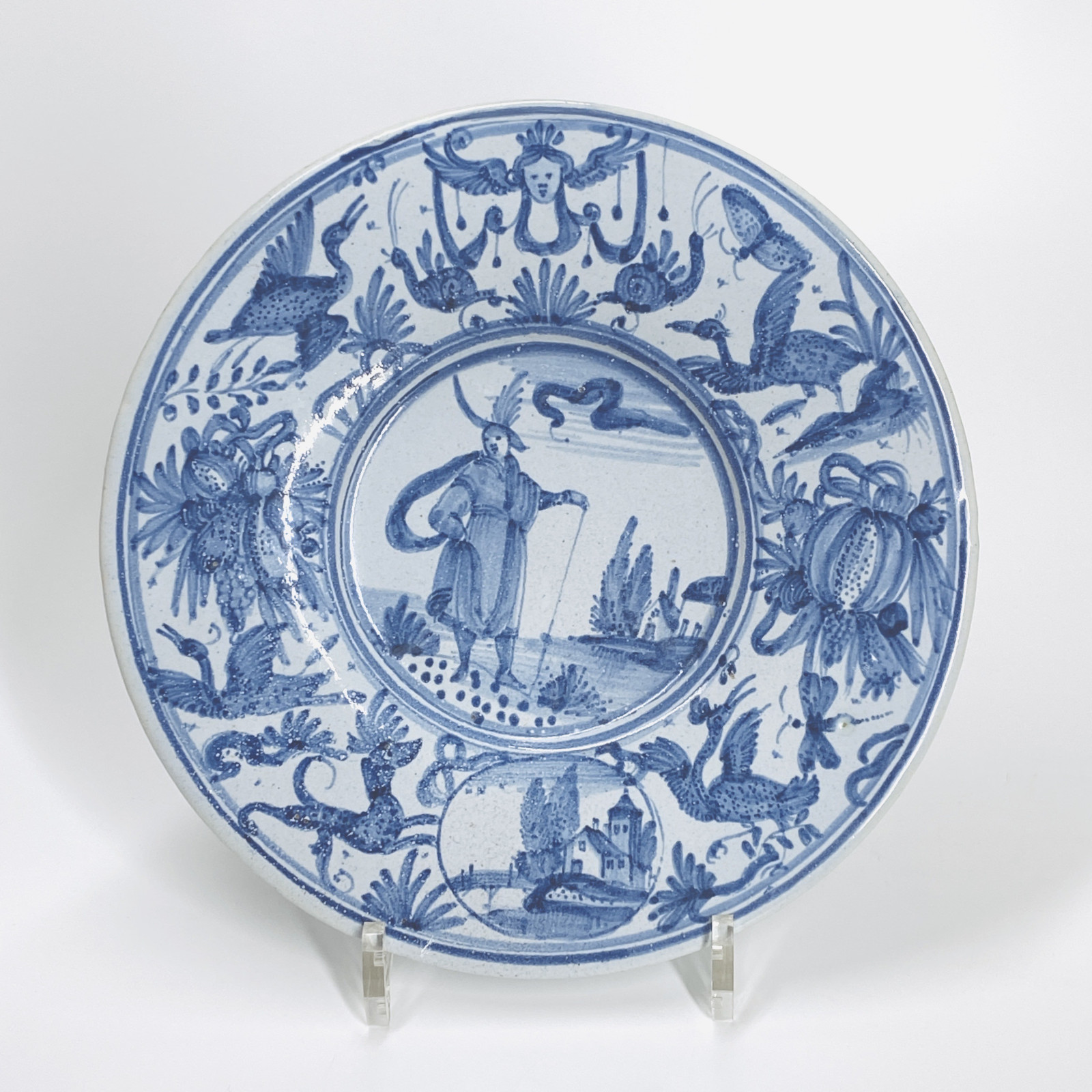 Nevers - Small dish called "à la cardinal" - Atelier des Conrade - Seventeenth century