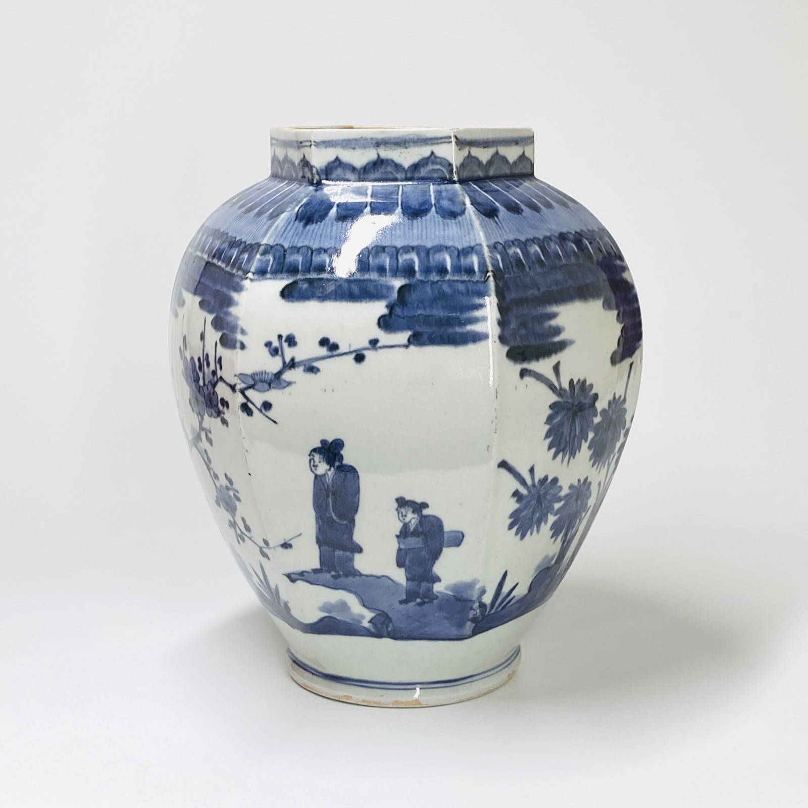 Arita (Japon) - Vase à décor en camaïeu bleu - Vers 1700