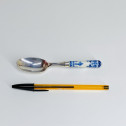Rare petite cuillère de voyage en porcelaine de Saint-Cloud - Début du XVIIIe siècle